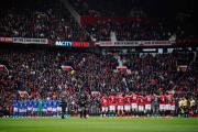 Old Trafford se viste de luto: emotivo homenaje a las víctimas del ataque a la sinagoga