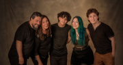 La familia Mixtura abre su corazón musical en la Sala TeS