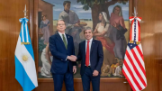Luis Caputo se reúne con el secretario del Tesoro y define la ayuda financiera de Estados Unidos