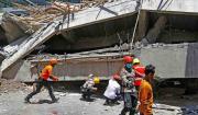 Tragedia en Indonesia: el número de víctimas tras el derrumbe escolar alcanza los 37