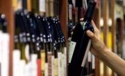 Un proyecto busca eliminar la prohibición de vender alcohol y realizar fiestas en las elecciones