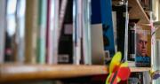 Cómo sobrevive una biblioteca popular sanjuanina en medio del auge tecnológico