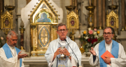 El arzobispo de Buenos Aires en la peregrinación a Luján: “Le pesan demasiado la pobreza”