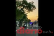 Otra vez violencia en el centro de Fernández: jóvenes a los botellazos