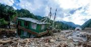 Deslizamientos de tierras e intensas lluvias en países de Asia: reportan más de 70 fallecidos