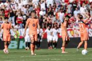 El Sevilla golea al Barcelona por 4