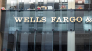 Wells Fargo anuncia ajustes: lo que debes saber para evitar cargos inesperados