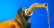 Surtidores advierten de puntos de venta de combustible importado que son un “riesgo para usuarios y operadores”