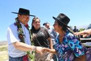 Joven increpa al presidente Arce en Tarija