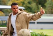 Mbappé preocupa a Francia tras una molestia en el tobillo