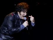 En modo rockstar Milei cantó hits y, como Presidente, afirmó: Estamos a mitad de camino, no aflojen