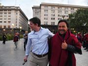 No quiero comer milanesas con Milei, quiero que se hagan las obras: Gustavo Sáenz reclamaba frente a Casa Rosada y aparecieron Guillermo Francos y Santiago Caputo