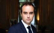 Caos político en Francia: dimite el primer ministro