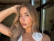 Lily Phillips, la estrella de OnlyFans, denunció que un hombre la acosa: Es peligroso y extraño