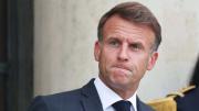 Macron busca último recurso para rescatar al gobierno francés