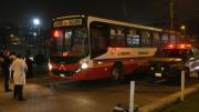 Presuntos sicarios acribillaron a chofer venezolano dentro de un autobús en Perú