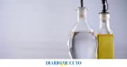 Para qué sirve mezclar aceite de oliva con vinagre: no es para la ensalada