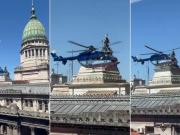 Un helicóptero en el techo del Congreso: qué hay detrás de la escena que sorprendió en pleno mediodía