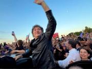Milei encabezó en Mar del Plata su primer acto con Santilli y Reichardt: ''Les pido que no aflojen''