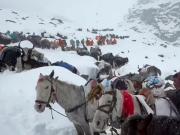 Monte Everest: rescataron a todos los montañistas que habían quedado atrapados a casi 5.000 metros de altura