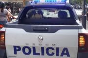 En pleno Centro, mujer protagonizó un escándalo por su ex, un empleado público