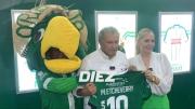 Oriente hizo un pacto con el Diablo Etcheverry