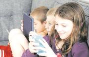 Nueva York demanda a Facebook, TikTok y Google por fomentar la adicción en niños y adolescentes