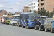 Advertencia de YPFB genera pánico y vuelven las filas a los surtidores