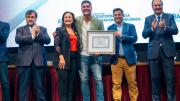 Kazaró fue distinguida en los Premios Manuel Belgrano 2025 por su aporte al comercio cordobés