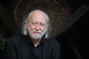 Krasznahorkai: Estoy feliz de recibir el Nobel porque prueba que la literatura existe