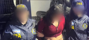 Tras ser expulsada de Argentina por narcotráfico, Jade Callaú, la ex reina de belleza aguarda a la Justicia en Bolivia