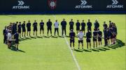 El plantel de San Lorenzo se acercó a La Bombonera para despedir a Miguel Ángel Russo