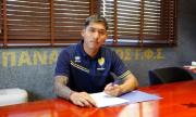 Un mes después, Jeyson Chura aún no debuta en Grecia