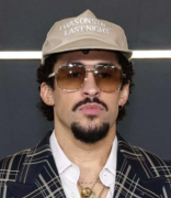 Movimiento Hagamos que Estados Unidos Vuelva a ser Grande pide la deportación de el cantante de Puerto Rico Bad Bunny (Conejito Malo)