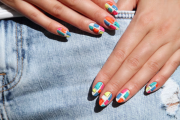 Florida alerta sobre esmaltes de uñas: una tendencia viral podría interferir con estudios médicos