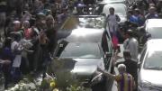 El último adiós a Miguel Ángel Russo: concluyó el velorio y el cortejo se dirige al cementerio