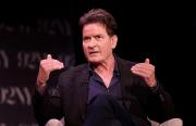 Charlie Sheen advirtió sobre los excesos con la fama