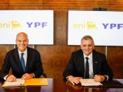 YPF, a punto de exportar gas licuado: busca el préstamo más grande de la historia