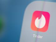 ¿Sirven las redes para conseguir pareja estable?