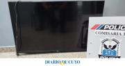 Compró un televisor por $82 mil, se enteró que era robado y él mismo lo devolvió a la Policía