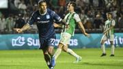 Liga Profesional: Banfield falló y Racing no lo perdonó