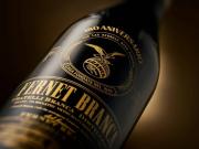 La nueva botella de Fernet Branca que enloquece a los clientes