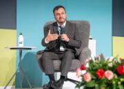 Mauricio Medinacelli: La transición energética es una necesidad económica y política