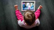 El mal comportamiento en niños y su relación con las pantallas