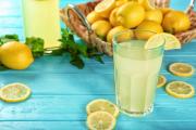 Beneficios del agua con limón en ayunas
