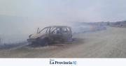 Tremendo incendio: campos devastados, evacuados y autos quemados