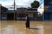 Sheinbaum alista censo de damnificados por lluvias en cinco estados de México