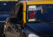 Robo en Tarija: Taxista sustrae celular a pasajero en estado de ebriedad