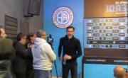 Eduardo Domínguez se fue enojado y lo hizo saber a la prensa