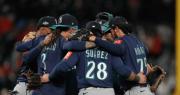 Marineros de Seattle arrancan con ventaja la Serie de Campeonato